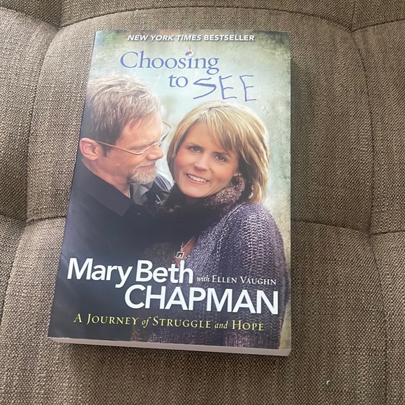 Choosing to See with Mary Beth Chapman with Ellen Vaughn - Picture 1 of 5